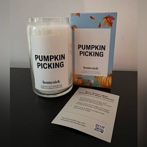 Homesick Pumpkin Picking 13.75oz Natural Soy Candle